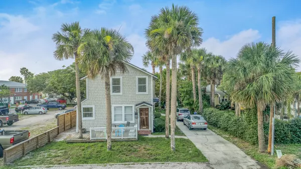 216 WALNUT ST #1, Neptune Beach, FL 32266