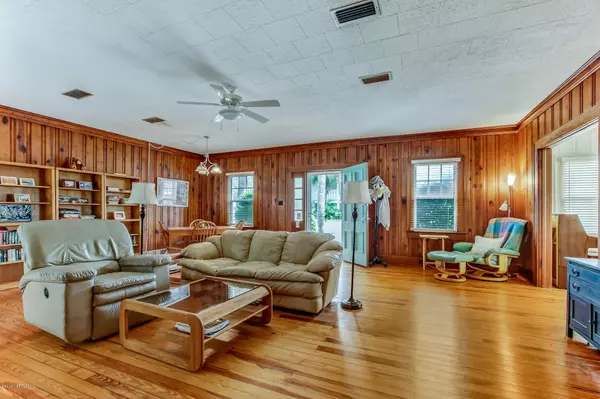 Atlantic Beach, FL 32233,76 EAST COAST DR