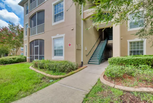 7990 BAYMEADOWS RD E #323, Jacksonville, FL 32256