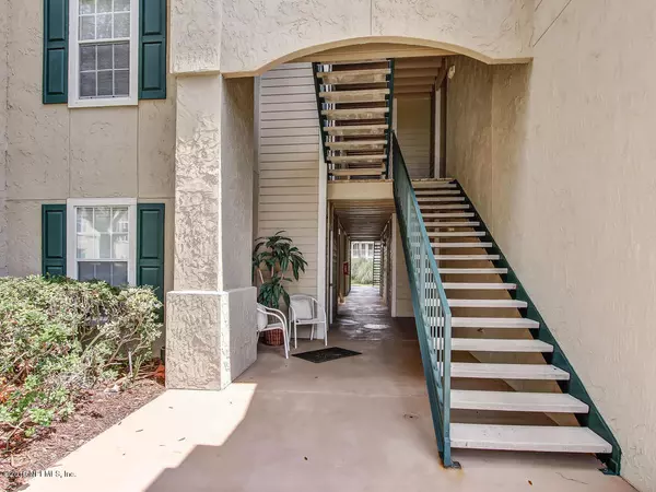 Ponte Vedra Beach, FL 32082,800 IRONWOOD DR #835