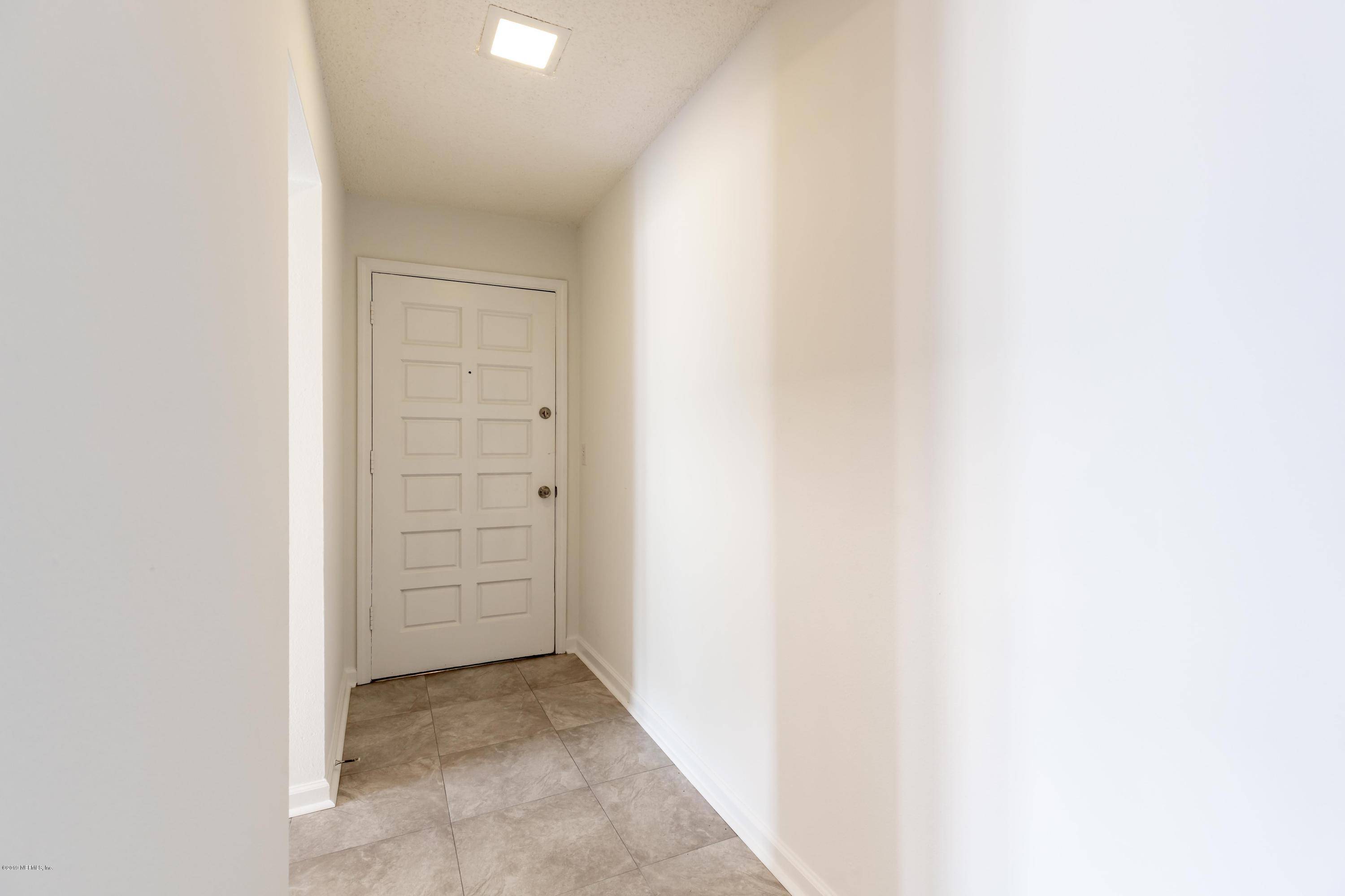 Jacksonville, FL 32217,6519 VALEROSA CT #2