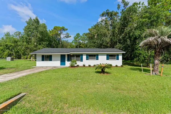 689 W PENIEL RD, Palatka, FL 32177