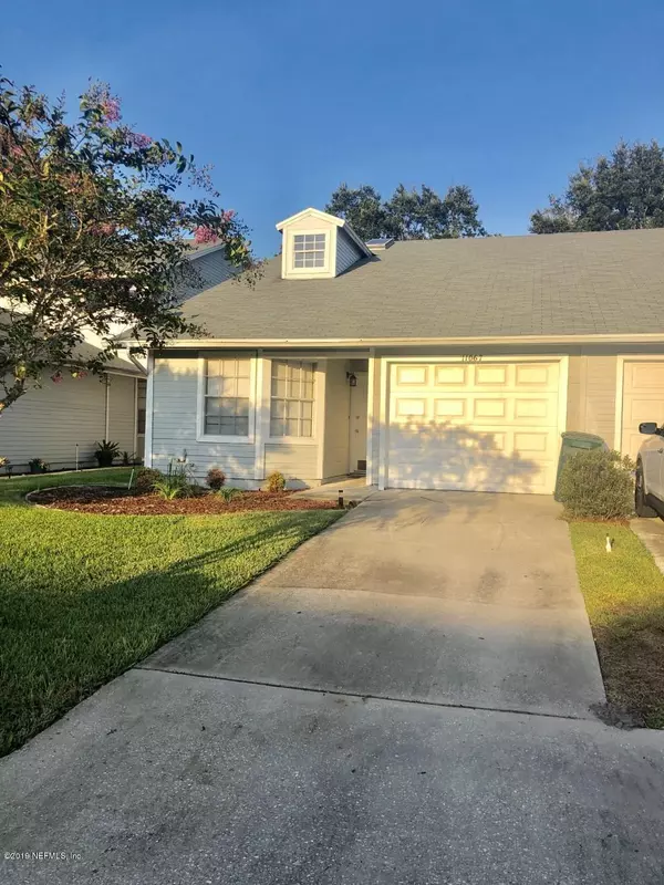 11067 WANDERING OAKS DR, Jacksonville, FL 32257