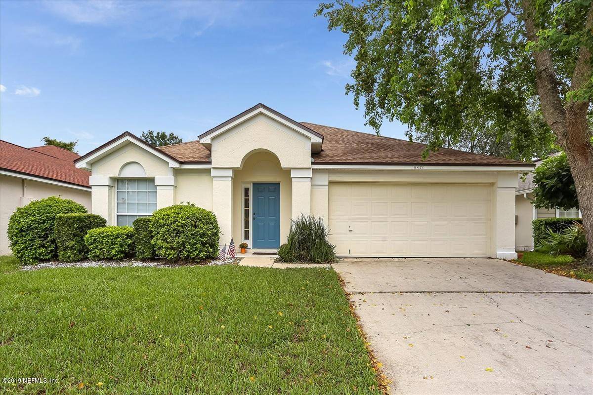 8813 CHAMBORE DR, Jacksonville, FL 32256
