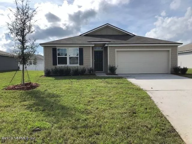 2253 PEBBLE POINT DR, Green Cove Springs, FL 32043