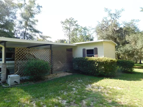 Interlachen, FL 32148,101 LITTLE HEWITT LN