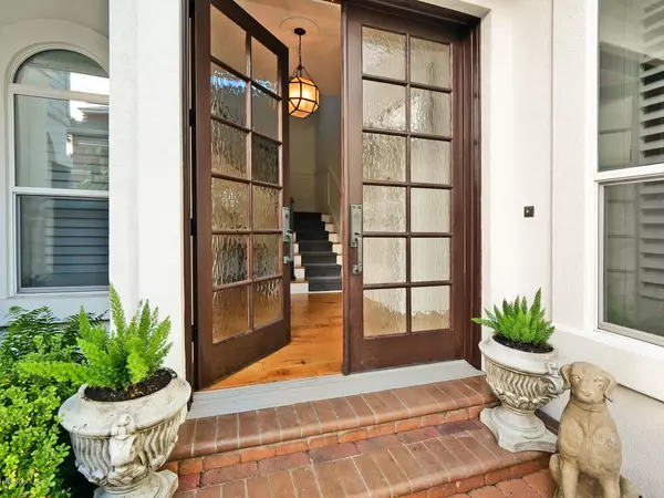 Atlantic Beach, FL 32233,335 9TH ST