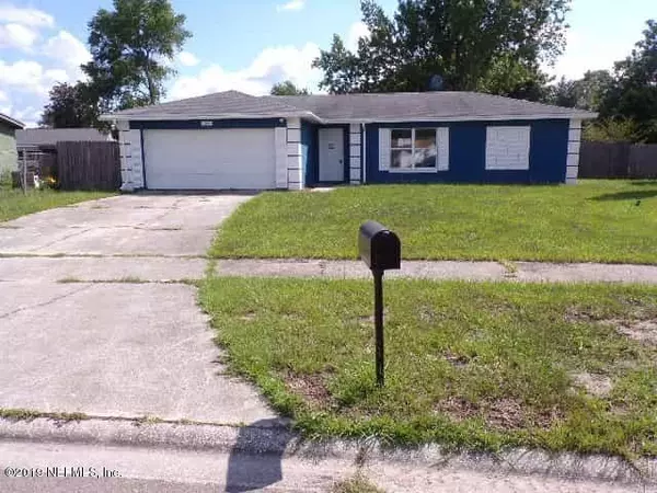 8136 CHAUCER CT, Jacksonville, FL 32244