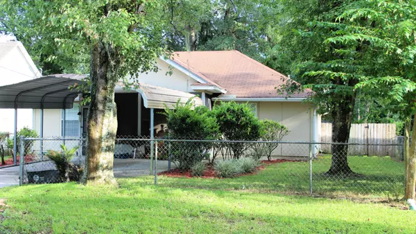 1007 PALMER ST, Green Cove Springs, FL 32043