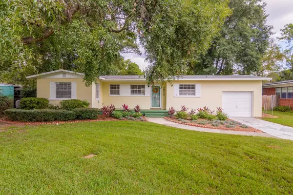 3813 VIA DE LA REINA ST, Jacksonville, FL 32217