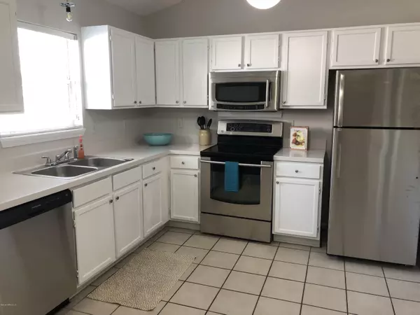 1130 ROSE ST, Atlantic Beach, FL 32233