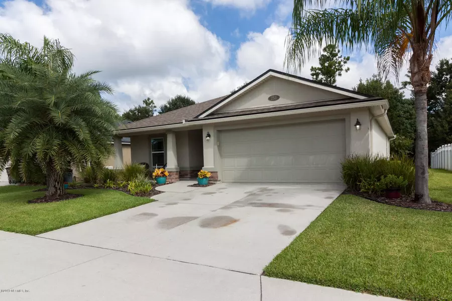 253 W ADELAIDE DR, St Johns, FL 32259