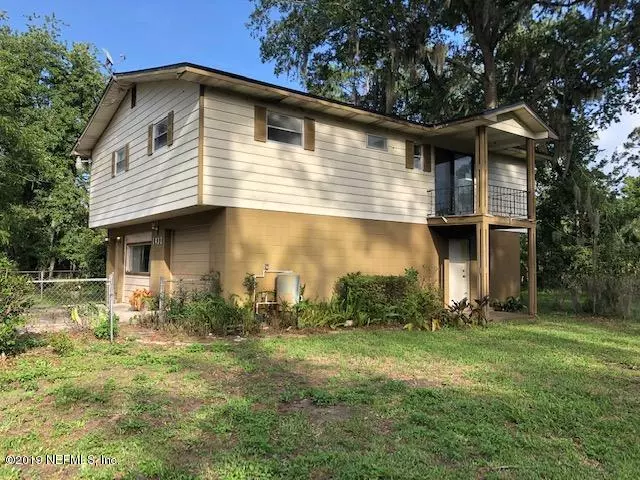 1432 JR RD, Jacksonville, FL 32218