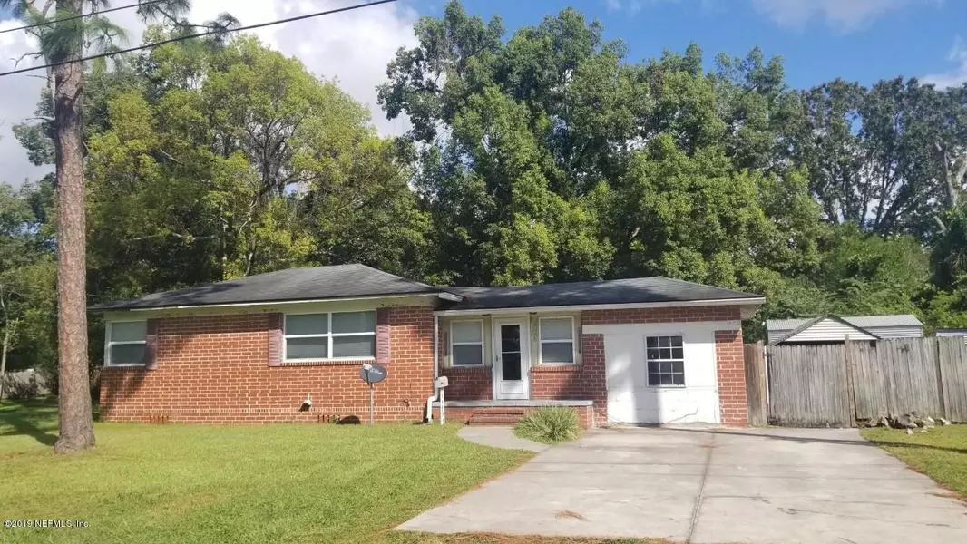 4595 COLONIAL AVE, Jacksonville, FL 32210