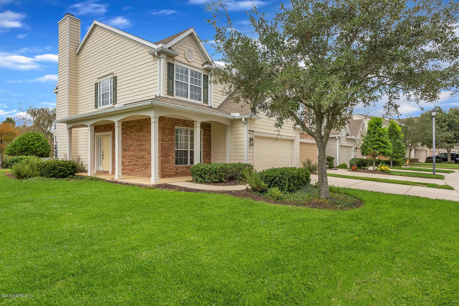 3918 LIONHEART DR, Jacksonville, FL 32216