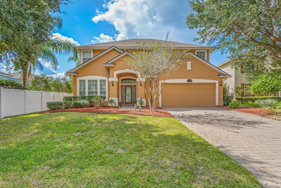 370 HOLLYGATE LN, Orange Park, FL 32065