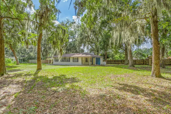 1256 HICKORY COVE LN, Orange Park, FL 32073