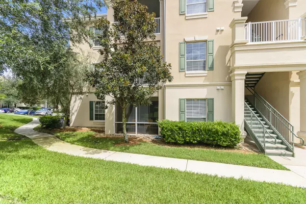 8601 BEACH BLVD #808, Jacksonville, FL 32216