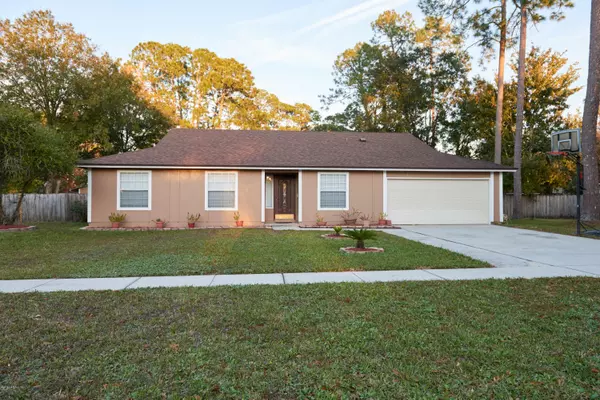 11051 READING RD, Jacksonville, FL 32257