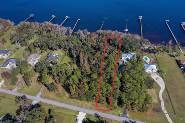 Green Cove Springs, FL 32043,5607 DIANTHUS ST