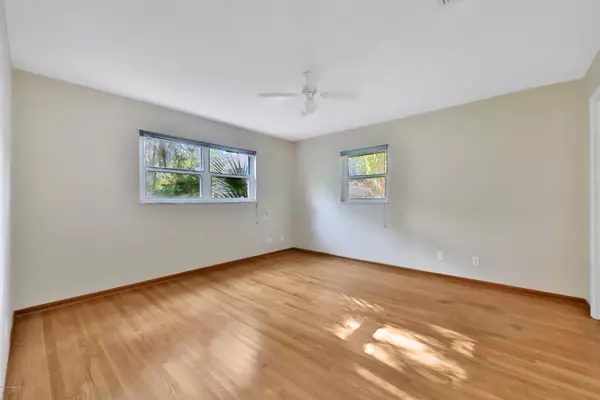 1601 FOREST AVE, Neptune Beach, FL 32266