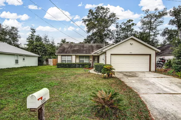 1302 NORTH ST, Green Cove Springs, FL 32043