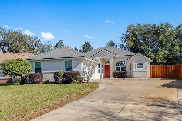 2904 MAJESTIC OAKS LN, Green Cove Springs, FL 32043