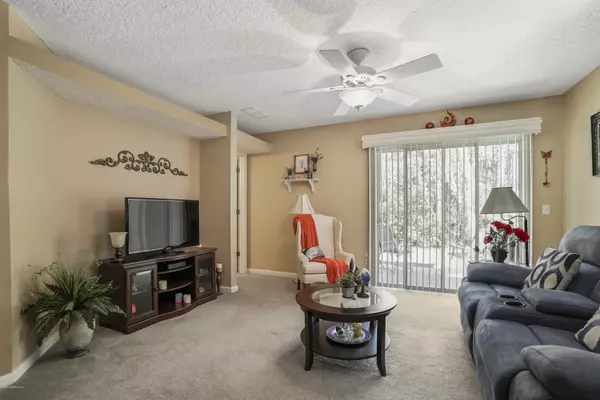 Fleming Island, FL 32003,1505 VINELAND CIR #D