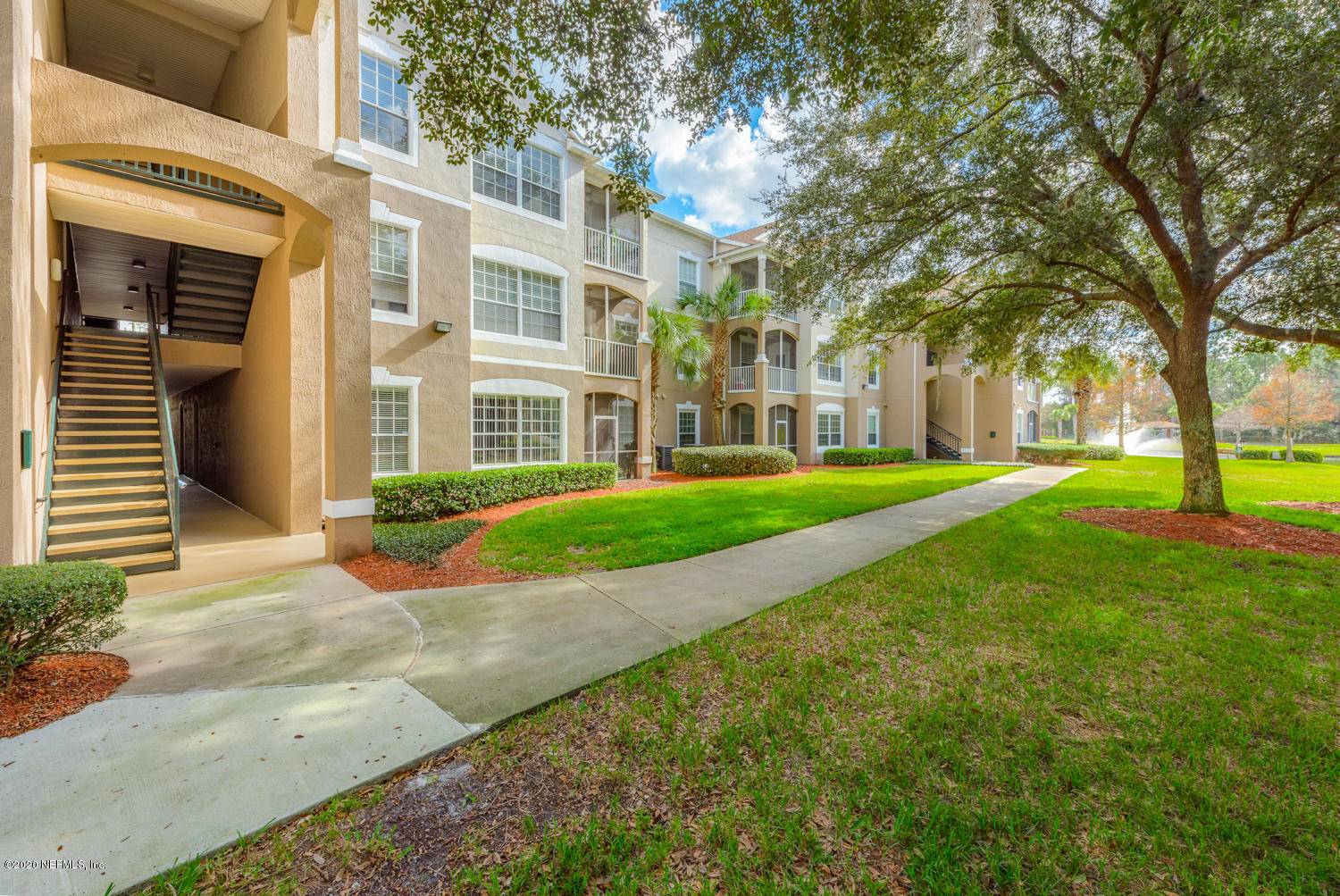 10550 BAYMEADOWS RD #402, Jacksonville, FL 32256