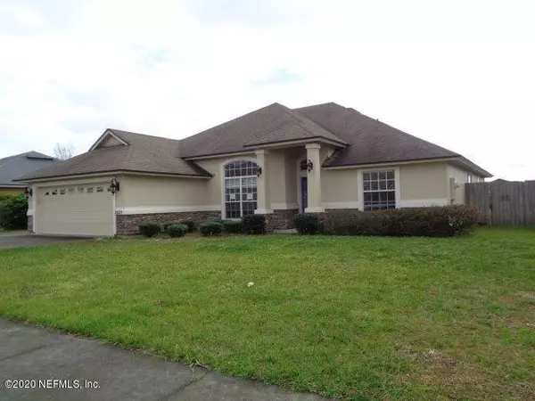 2621 ROYAL POINTE DR, Green Cove Springs, FL 32043