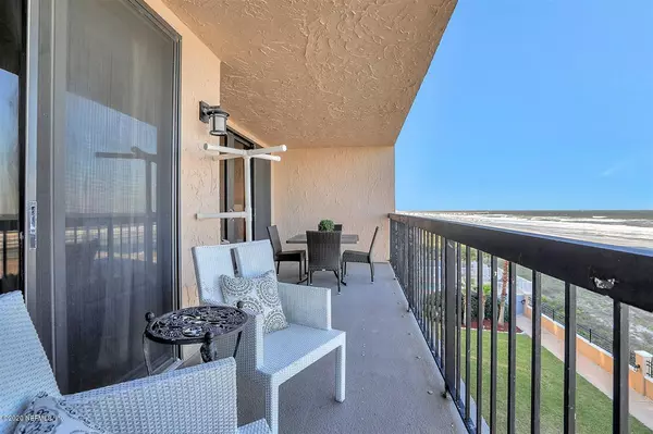 Jacksonville Beach, FL 32250,275 1ST ST S #403