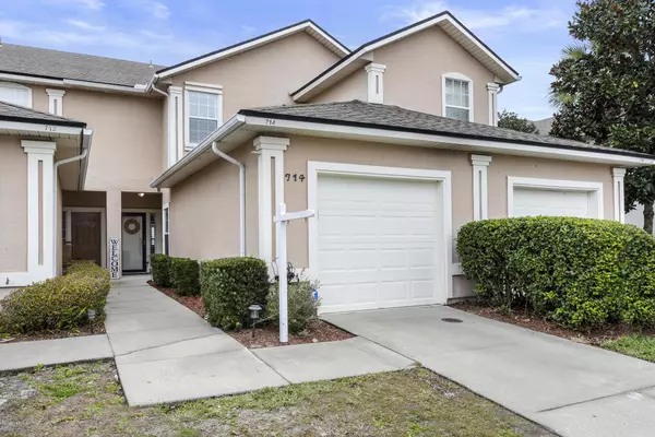 714 MIDDLE BRANCH WAY, St Johns, FL 32259