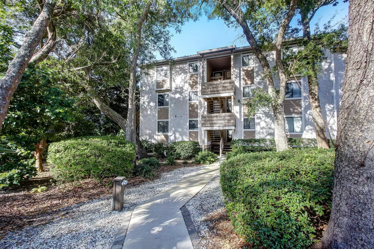 Fernandina Beach, FL 32034,2328 SADLER RD #8-C