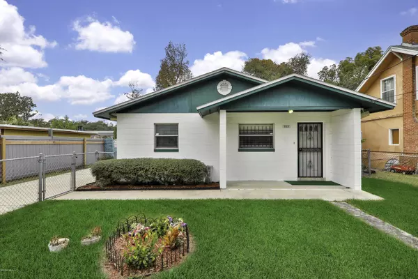 853 FERNWAY ST, Jacksonville, FL 32208
