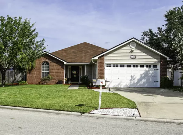 11179 PEERLESS LN, Jacksonville, FL 32246