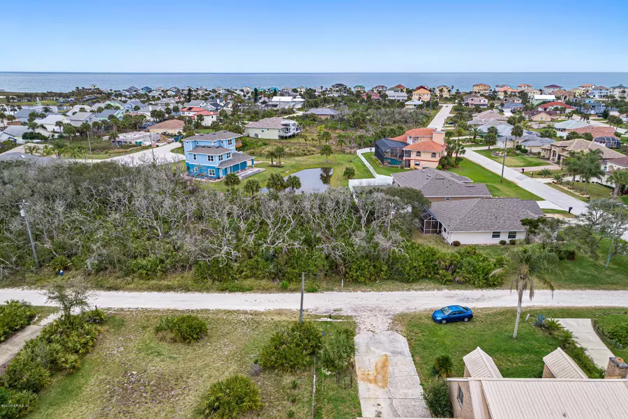 3 DOGWOOD TER, Palm Coast, FL 32137