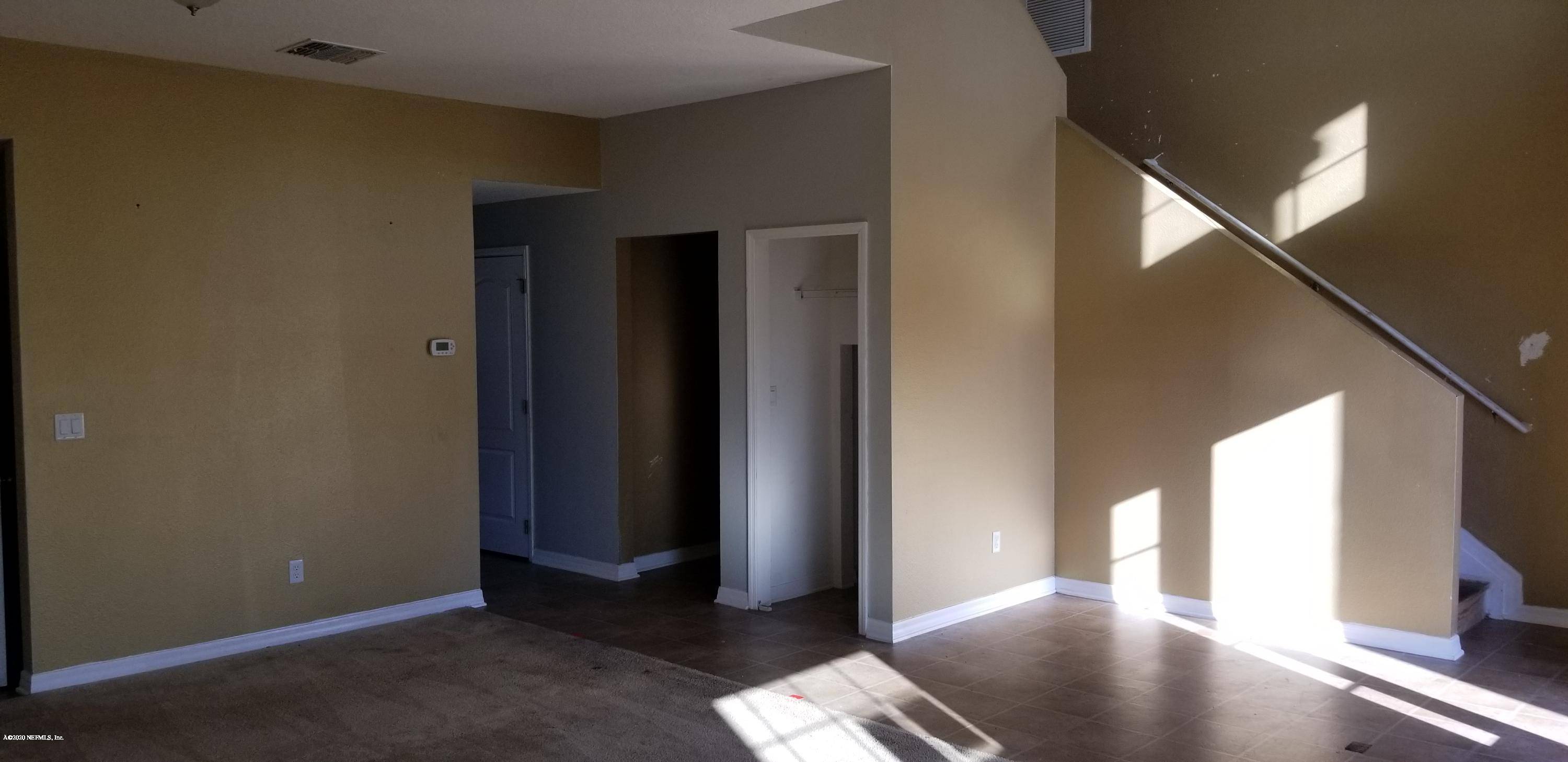 Jacksonville, FL 32219,9062 LEICESTERSHIRE CT