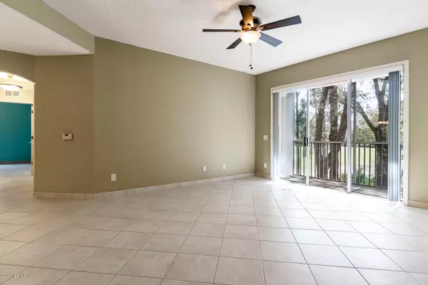 785 OAKLEAF PLANTATION Pkwy #322, Orange Park, FL 32065