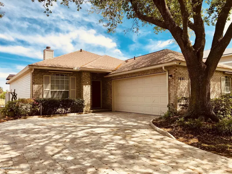 1601 LINKSIDE DR, Atlantic Beach, FL 32233