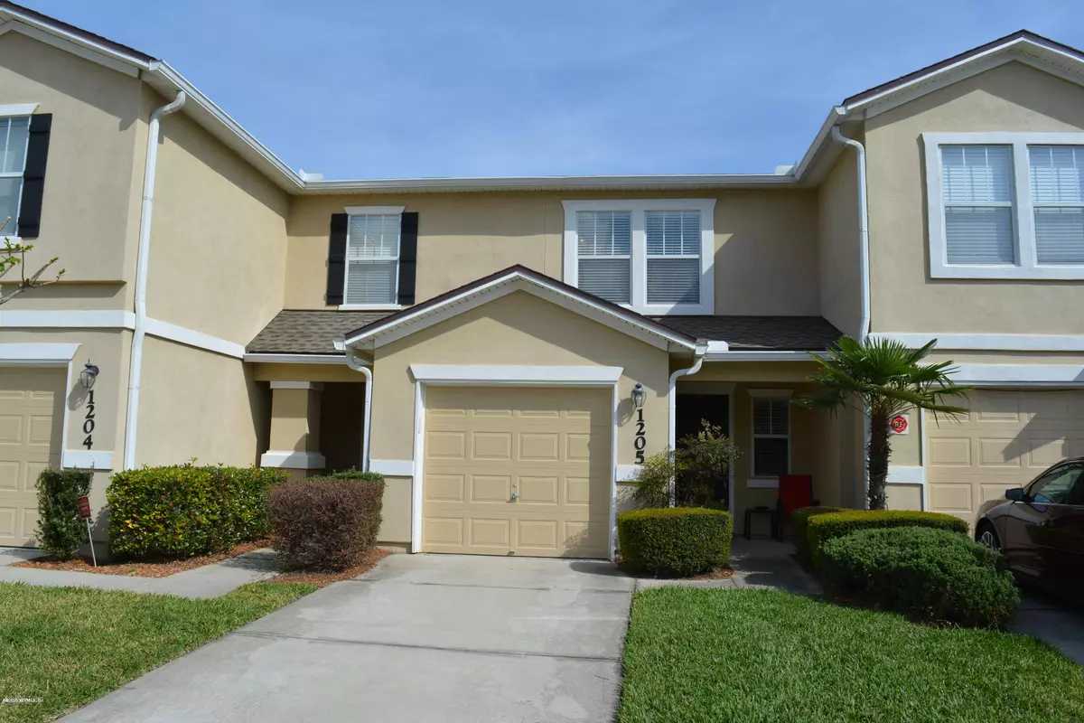 Fleming Island, FL 32003,1500 CALMING WATER DR #1205