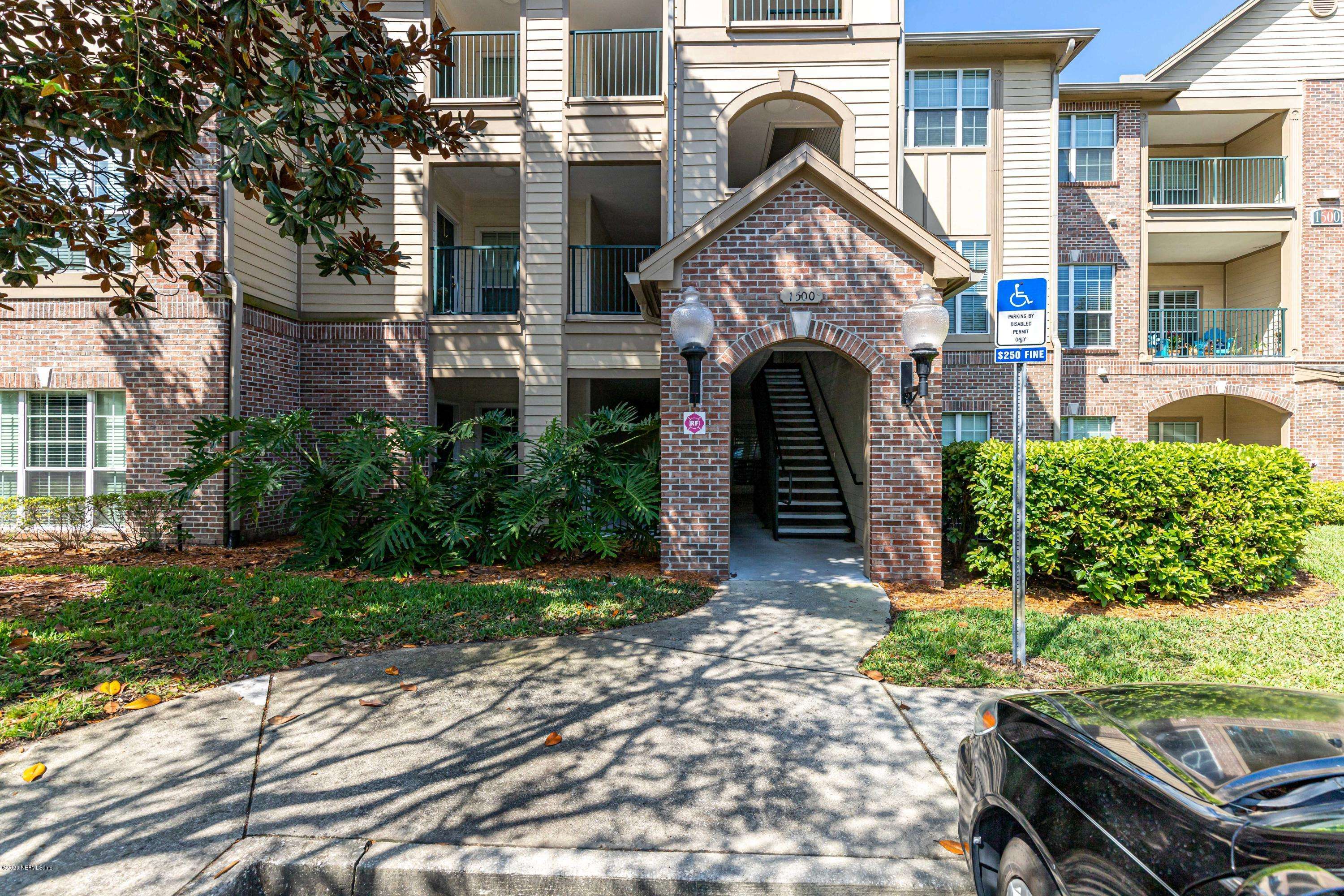 7800 POINT MEADOWS DR #1512, Jacksonville, FL 32256