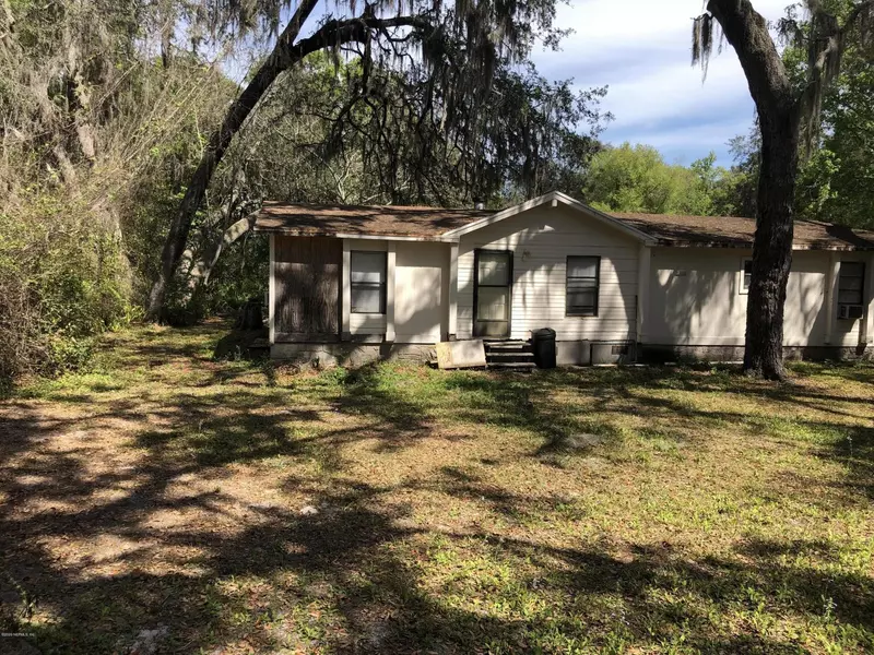 242 MARLIN RD, Pomona Park, FL 32181