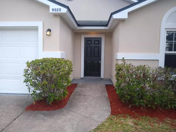 Jacksonville, FL 32208,9523 FRASER FIR CT