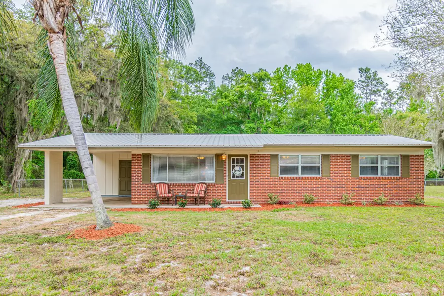 125 MAGNOLIA AVE, East Palatka, FL 32131