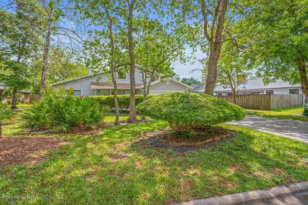 4527 WHISPERING INLET DR, Jacksonville, FL 32277