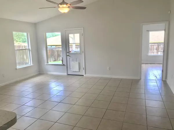 Green Cove Springs, FL 32043,458 VERMONT AVE
