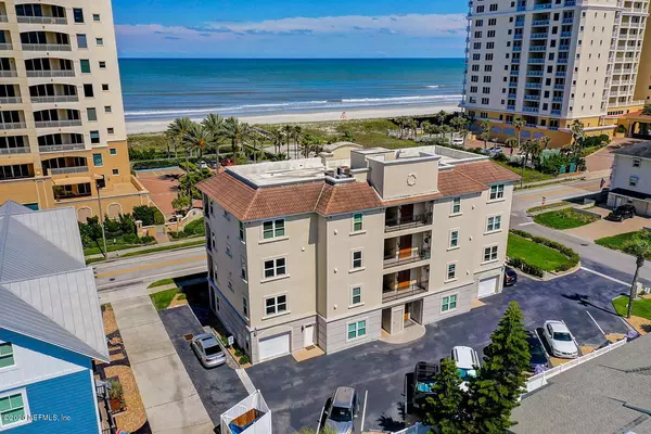 922 1ST ST S #201, Jacksonville Beach, FL 32250