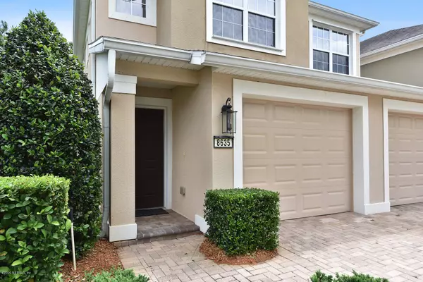 Jacksonville, FL 32256,8635 LITTLE SWIFT CIR #28A