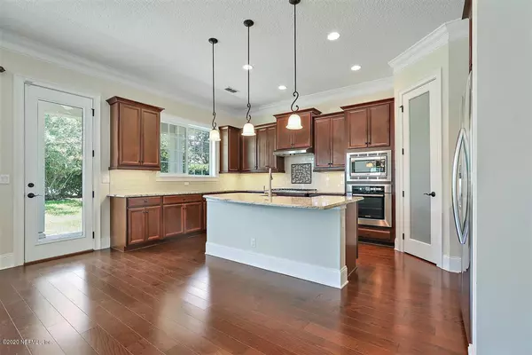 Jacksonville, FL 32207,1290 SUNSET VIEW LN