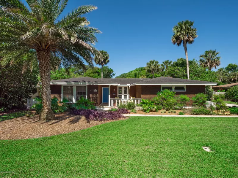 1722 SEA OATS DR, Atlantic Beach, FL 32233